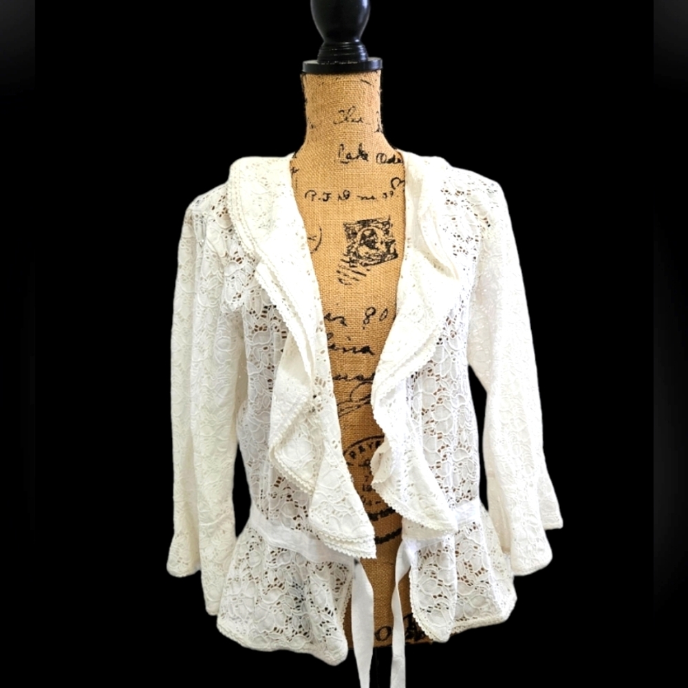 JM Collection eyelet lace top